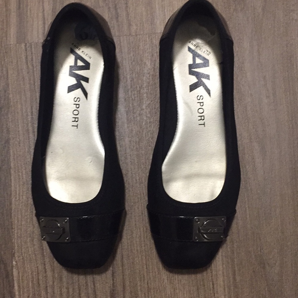 Super Comfy Black Flats EUC